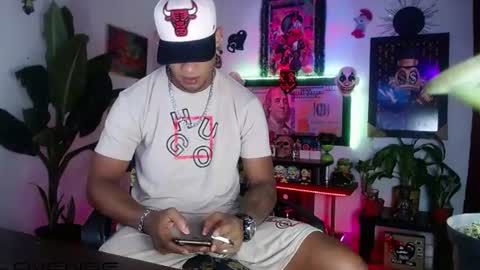 Snapshot of sexo_aharon chatting on 07/08/26, 03:22 Aharon ravelo online show from 07/08/26, 03:22
