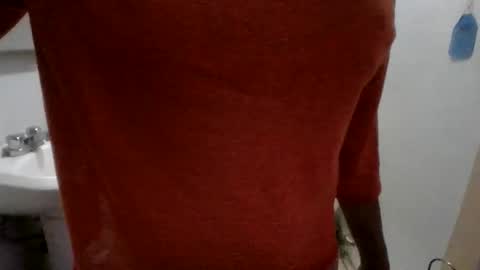 Snapshot of sexplay7712 chatting on 12/21/25, 12:23 sexplay7712 online show from 12/21/25, 12:23