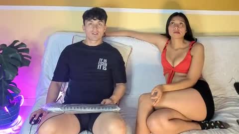 Snapshot of sexquarantine_2020 chatting on 09/24/25, 10:35 KhidaMilo online show from 09/24/25, 10:35