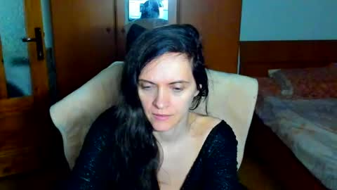 Snapshot of sexqueen1111 chatting on 11/13/25, 01:54 sexqueen1111 online show from 11/13/25, 01:54