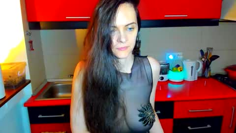 Snapshot of sexqueen1111 chatting on 12/15/25, 07:51 sexqueen1111 online show from 12/15/25, 07:51