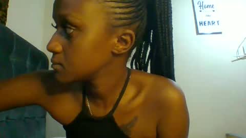 Snapshot of sexsy_sally chatting on 12/10/24, 01:54 sexsysally online show from 12/10/24, 01:54