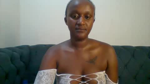 Snapshot of sexsy_sally chatting on 03/08/26, 04:44 sexsysally online show from 03/08/26, 04:44