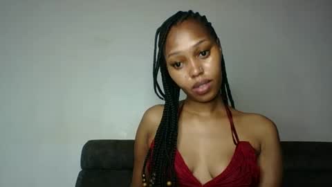 Snapshot of sexttiana_ebony chatting on 11/25/25, 12:05 sexttiana_ebony online show from 11/25/25, 12:05