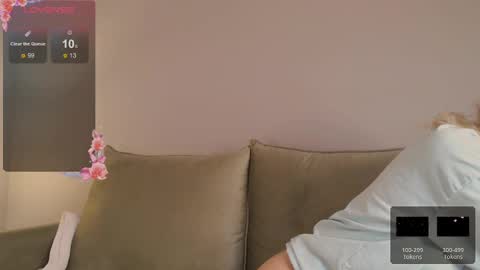 Snapshot of sexuallycorrect chatting on 02/09/25, 02:40 Ray New video in bio online show from 02/09/25, 02:40