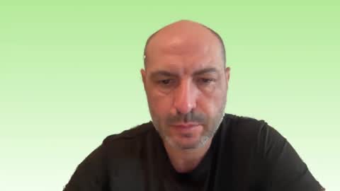 Snapshot of sexualman1900 chatting on 07/22/26, 04:59 sexualman1900 online show from 07/22/26, 04:59