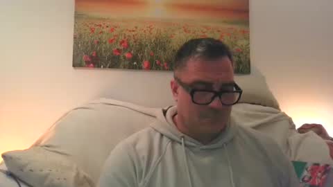 Snapshot of sexurbation chatting on 11/19/25, 09:15 Sexurbation online show from 11/19/25, 09:15