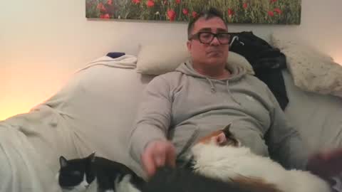 Snapshot of sexurbation chatting on 11/26/25, 08:10 Sexurbation online show from 11/26/25, 08:10