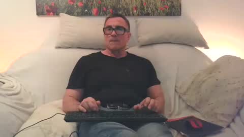 Sexurbation online show from 04/15/26, 08:09