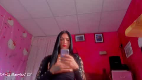 Snapshot of sexwildlatin chatting on 07/19/26, 05:05 Tifanny Benitez online show from 07/19/26, 05:05