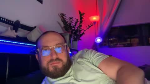sexxfreak21 online show from 12/04/24, 03:37