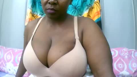 sexxi_ebony online show from 11/24/25, 05:18