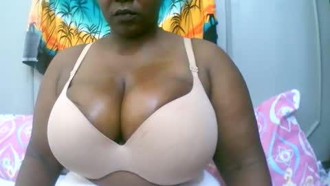 sexxi_ebony online show from 02/02/26, 07:51