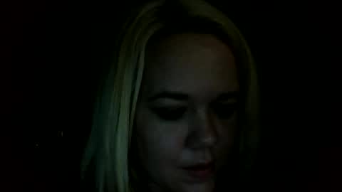 sexxiibossbabe online show from 12/15/25, 12:09