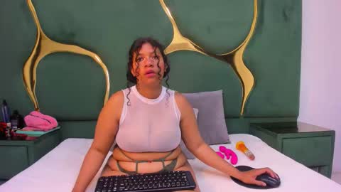Snapshot of sexxtaty chatting on 04/02/26, 01:42 Sexxtaty online show from 04/02/26, 01:42