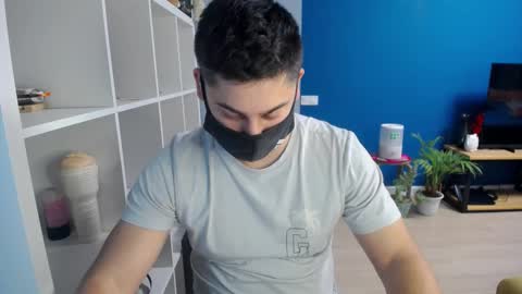 Tommy online show from 02/10/25, 03:21