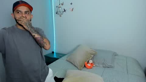 David y Sammy online show from 01/20/25, 02:11