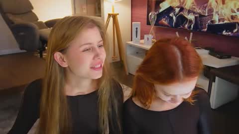 Hannah Monica Annie Andrea Eva Lina online show from 10/06/25, 09:51