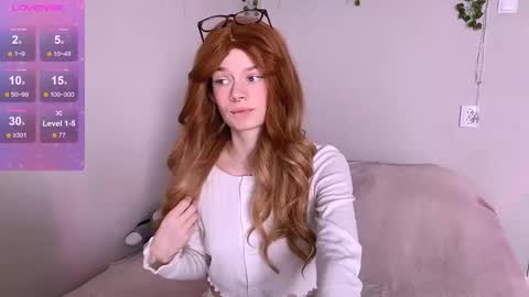 Snapshot of sexxxyalice chatting on 02/27/26, 08:25 Alice 3 online show from 02/27/26, 08:25