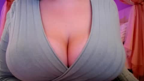 Princess online show from 09/27/25, 02:38