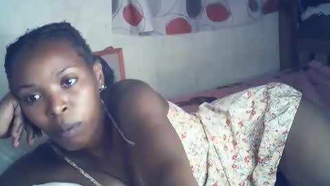 sexxy_curvy23 online show from 01/17/26, 06:33