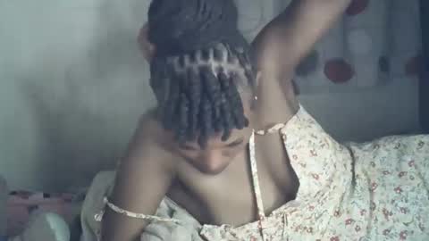 sexxy_curvy23 online show from 02/03/26, 02:53