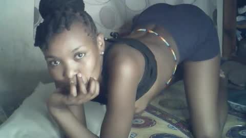 sexxy_curvy23 online show from 02/17/26, 09:10