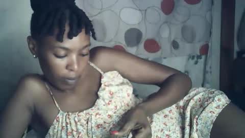 sexxy_curvy23 online show from 03/04/26, 04:51