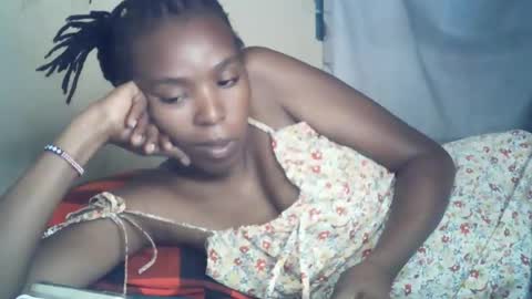 sexxy_curvy23 online show from 06/25/26, 05:12