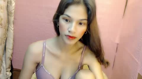 Snapshot of sexxy_dahlia chatting on 05/15/26, 08:38 Dahlia online show from 05/15/26, 08:38
