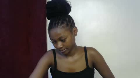 vicky online show from 03/18/26, 06:22
