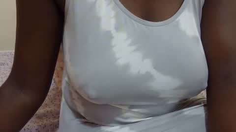 Snapshot of sexxy_maya1 chatting on 10/14/25, 07:09 sexxy_maya1 online show from 10/14/25, 07:09