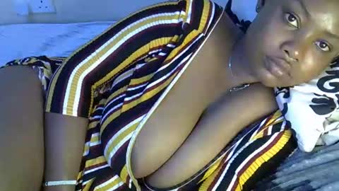 sexxy_mish online show from 11/12/25, 04:13