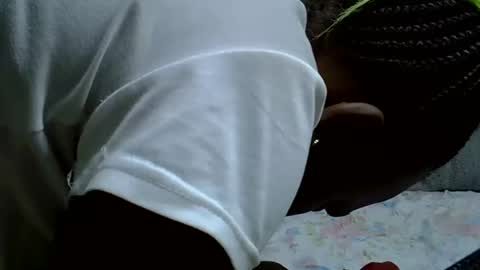 African Queen online show from 10/31/25, 06:20