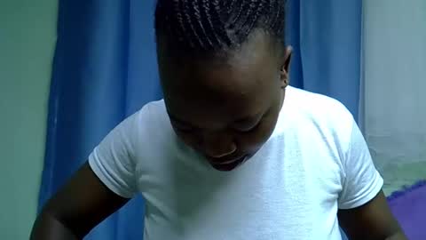 African Queen online show from 05/16/26, 02:30