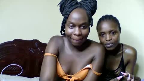 Snapshot of sexxycaddylive chatting on 03/23/26, 07:18 sexxycaddylive online show from 03/23/26, 07:18