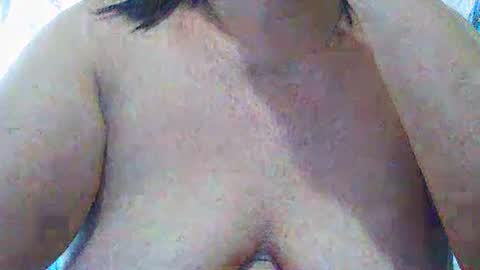Snapshot of sexxyicee69 chatting on 03/08/25, 11:39 misslovely j online show from 03/08/25, 11:39