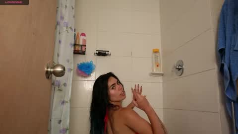 Snapshot of sexxylady__ chatting on 04/29/26, 05:30 Angie online show from 04/29/26, 05:30
