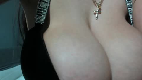 sexxymeriemm online show from 12/25/24, 12:05