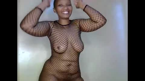 Snapshot of sexxyqueens chatting on 09/29/25, 11:59 Sexxyqueens online show from 09/29/25, 11:59