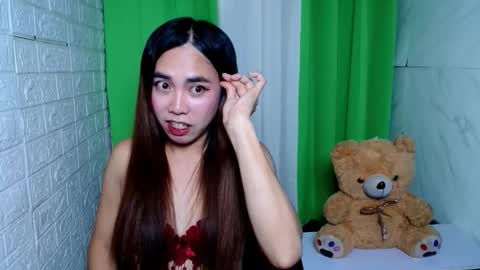 Jessica online show from 11/21/25, 06:39