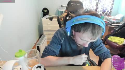 Snapshot of sexy432629 chatting on 01/04/25, 10:16 evry tip help me to buy a new car 111-1111-111111 tk online show from 01/04/25, 10:16