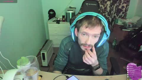 Snapshot of sexy432629 chatting on 01/04/25, 04:22 evry tip help me to buy a new car 111-1111-111111 tk online show from 01/04/25, 04:22