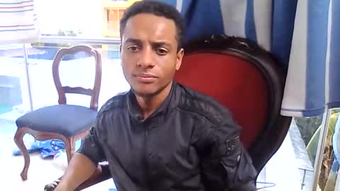 Sebastian online show from 04/01/26, 09:34