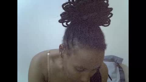 Nyagah online show from 05/28/26, 02:25
