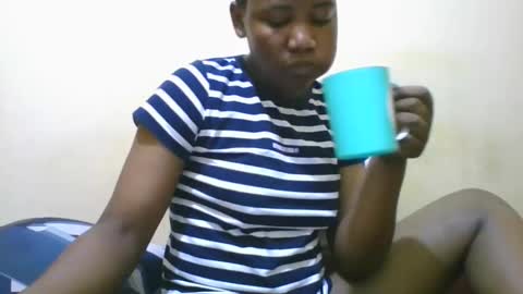 Snapshot of sexy_ariana90 chatting on 09/11/25, 08:14 Reshia online show from 09/11/25, 08:14