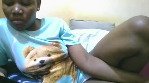 Snapshot of sexy_ariana90 chatting on 09/12/25, 08:47 Reshia online show from 09/12/25, 08:47