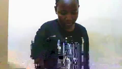 Snapshot of sexy_ariana90 chatting on 11/17/25, 10:10 Reshia online show from 11/17/25, 10:10