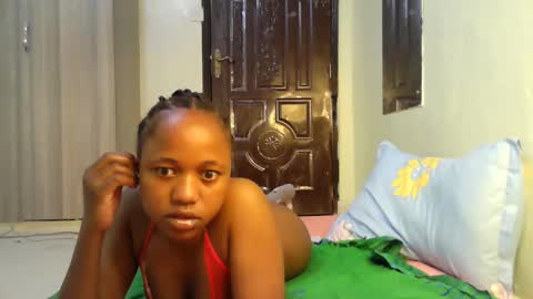 Snapshot of sexy_ariana_2 chatting on 01/30/25, 03:44 Ariana online show from 01/30/25, 03:44