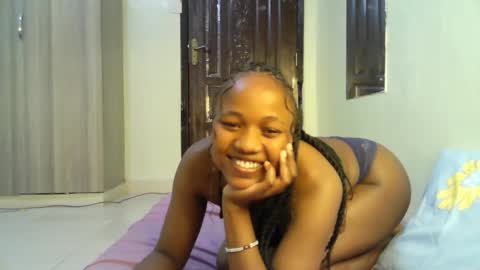 Snapshot of sexy_ariana_2 chatting on 02/07/25, 04:03 Ariana online show from 02/07/25, 04:03